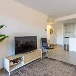 1 Bedroom Lovely In Apartman Denia
