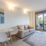 Apartman 1 Bedroom Lovely In *