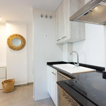 1 Bedroom Lovely In